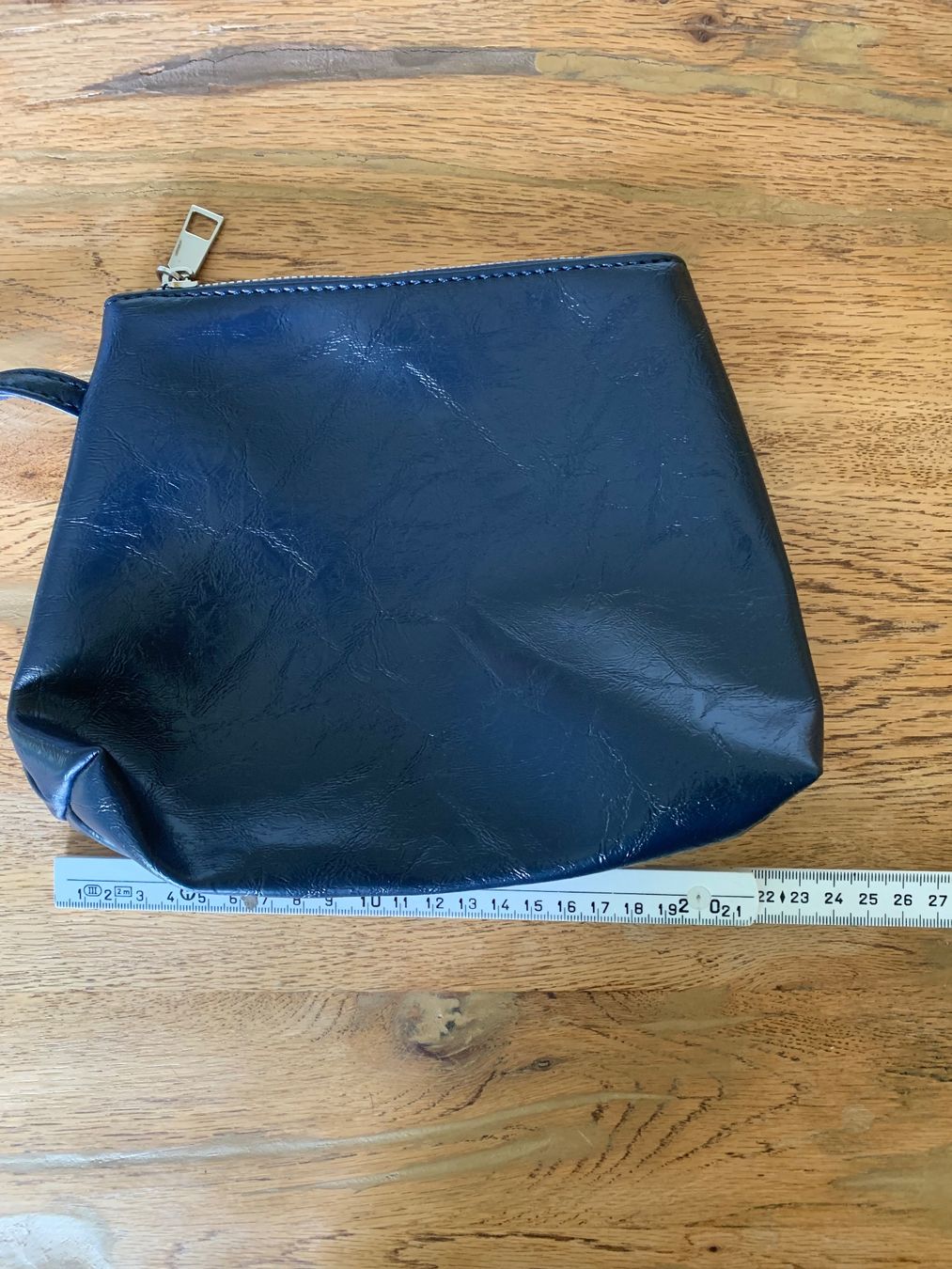 Custodie per cosmetici: Pochette simili-cuir bleu foncé – Usato da Genève venduto da sanchka0 3