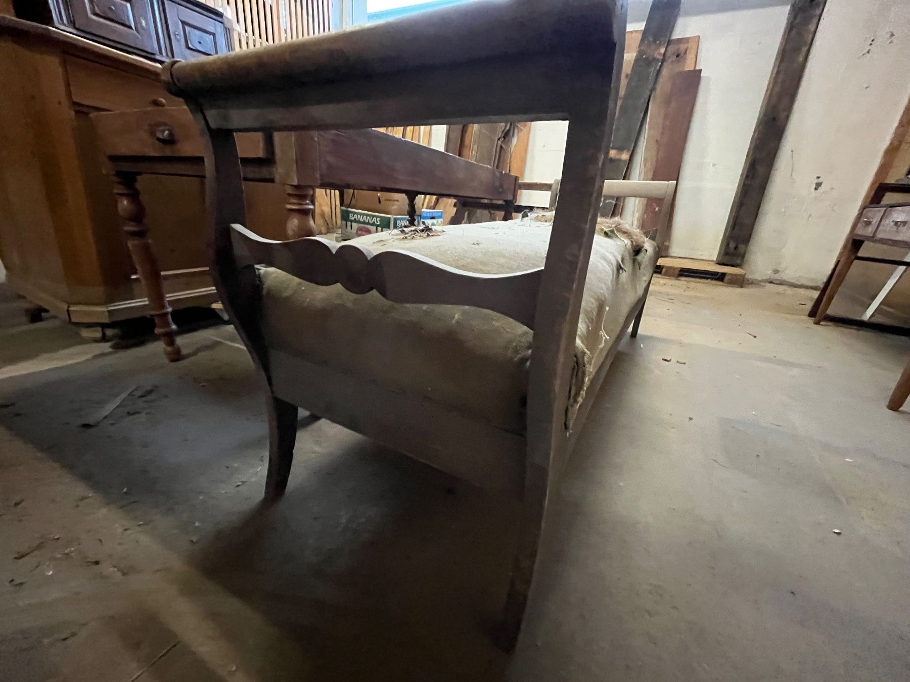 Liegen & Liegestühle: Sofa Liege – Gebraucht aus Rickenbach SO von Antik04 1