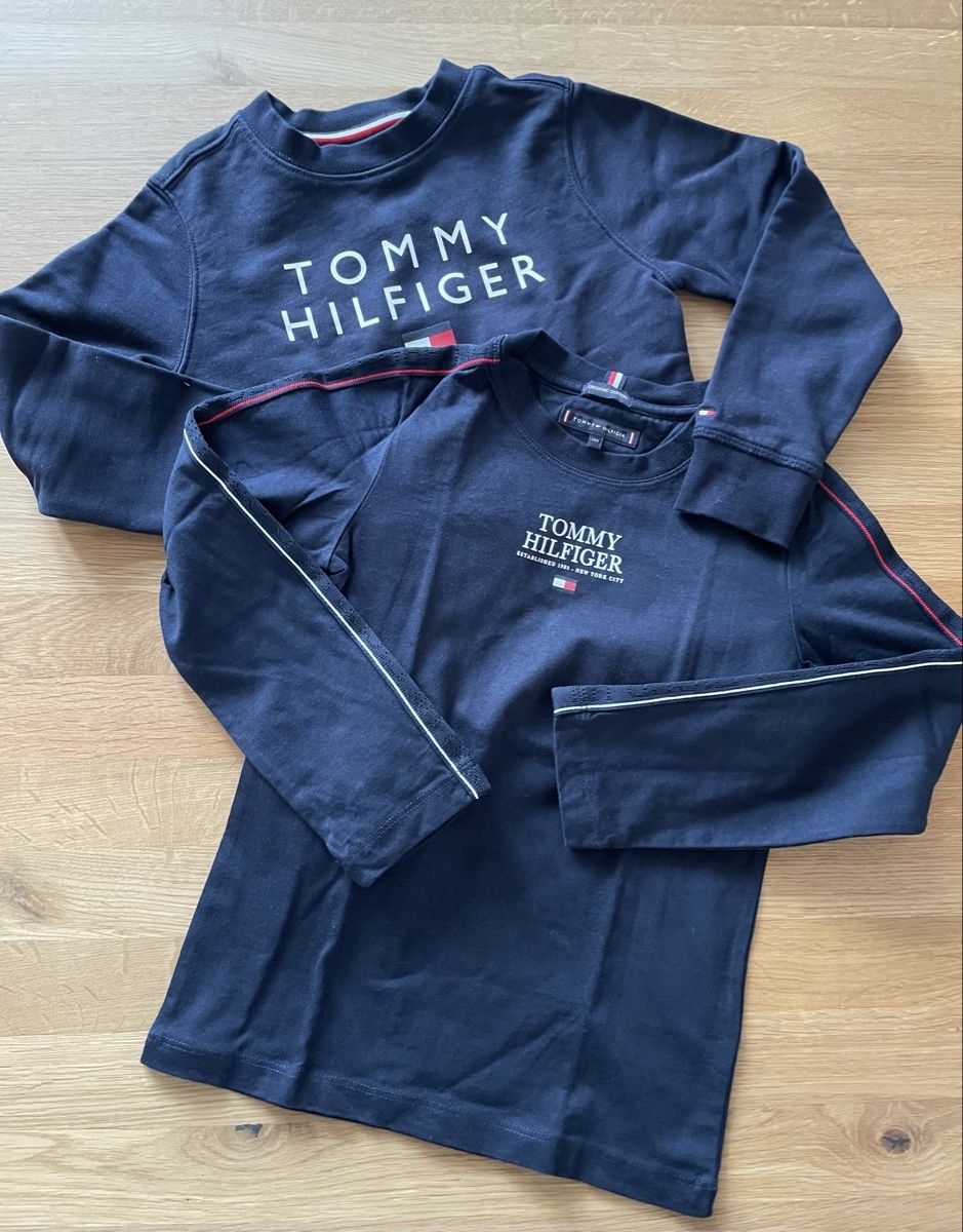 Tommy Hilfiger Lotti & Set di vestiti: Kleiderset Tommy Hilfiger Junge Grösse 122 – Usato da Büsserach venduto da ncb1980