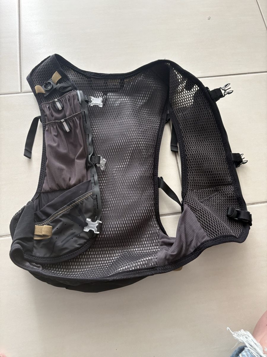 Gilet & Giacche: Laufweste Kalenji Grösse S – Usato da Wettingen venduto da Stephanie_93 2
