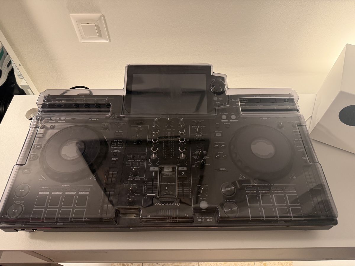 Pioneer Platines de mixage: Pioneer XDJ-RX3 – D'occasion à Basel par fab_8dg8 1