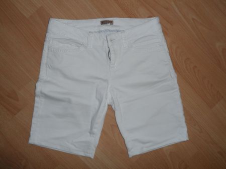***** SOCCX Shorts GR 36 *****