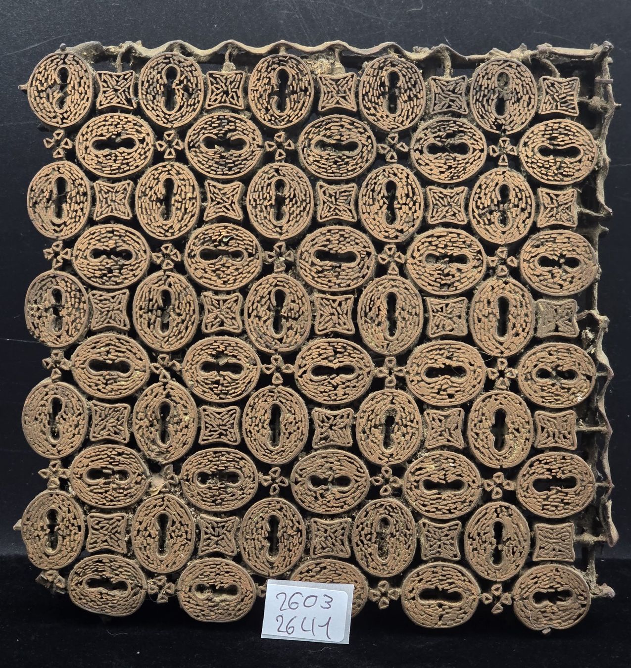 Timbri: Antiker Batik Stempel / Druckerstock – Usato da Rorschacherberg venduto da snOOpydOg11