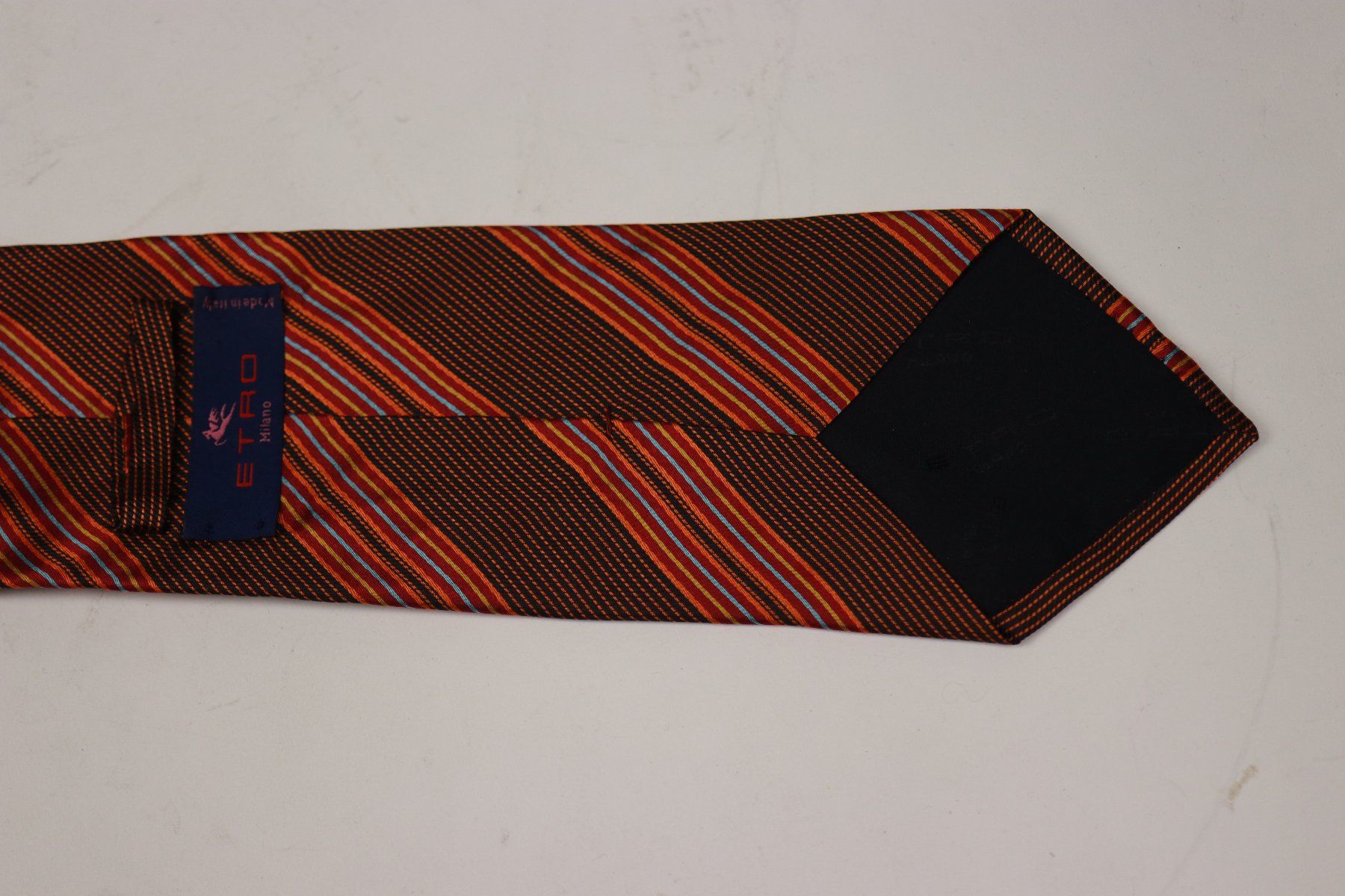 Etro Cravatte: ETRO Brown Silk Tie - Etro Seidenkrawatte – Usato da Hombrechtikon venduto da BAZ-Vintage 1