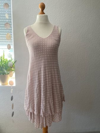 herziges Polka Dot Kleid in altrosé in Gr. M
