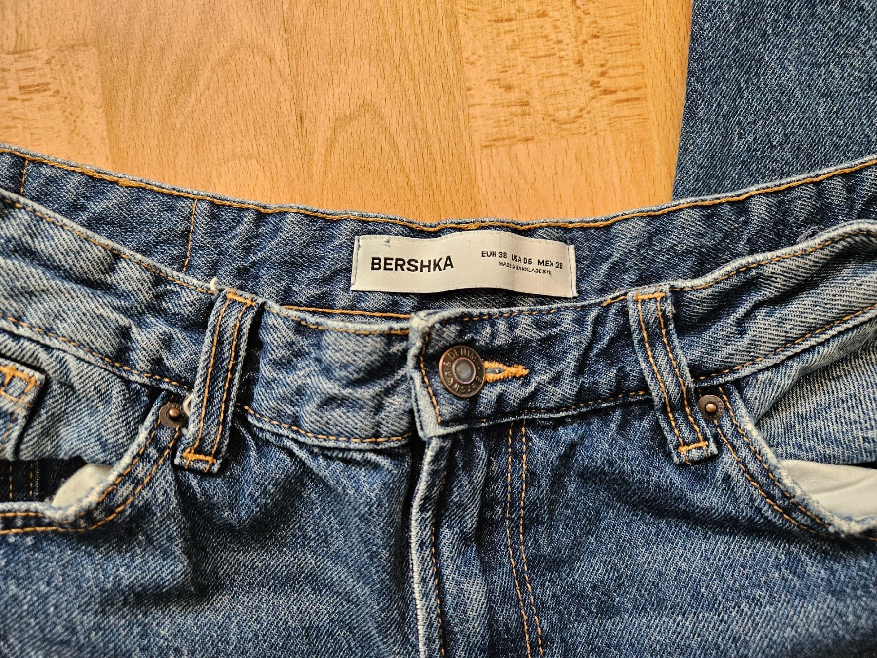 Bershka Jeans: Bershka Jeans – Usato da Ebikon venduto da SecondChance_byM 2