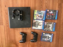 Sony PlayStation 4 Konsole mit 2 Controllern inkl. 5 Games