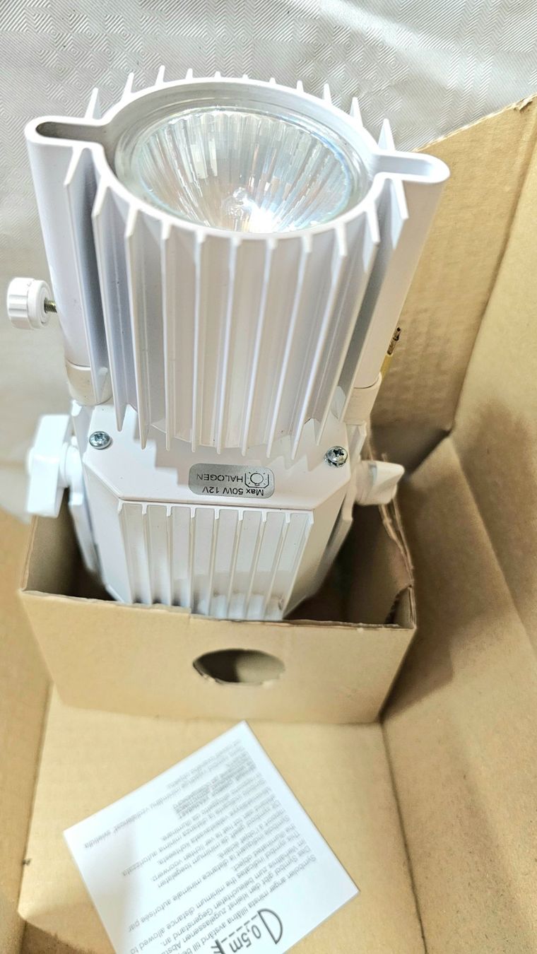 Lampadari & plafoniere: Halogen-Schienenleuchte Lival CB-500 e NEU OVP – Nuovo (secondo la descrizione) da Hefenhofen venduto da Osstschweiz 2