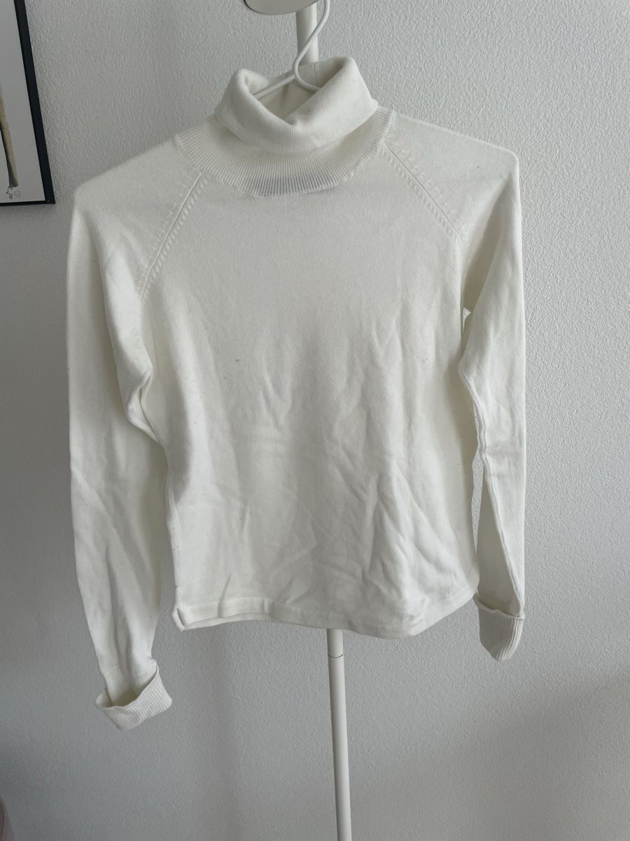 Maglioni & Felpe: 2 Süsse Rollkragenpullover M und S Grösse – Usato da Rorschach venduto da zlatokosa85 2