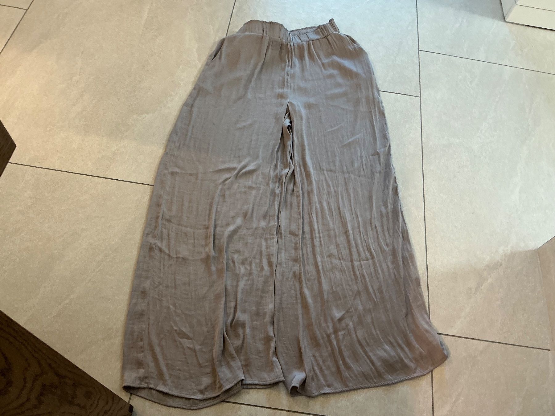Hosen: Bequeme Stoff Hose Gr.36 – Gebraucht aus Würenlos von star_2002_ 1