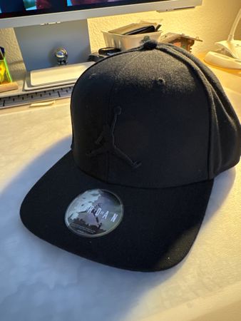 Cap JORDAN