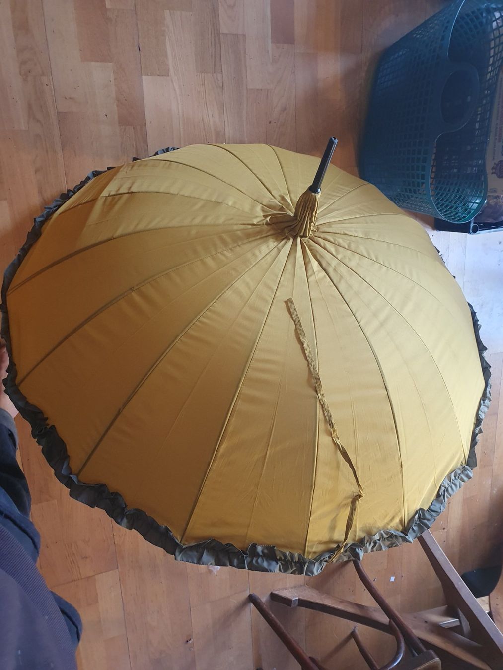 Ombrelloni: Sonnenschirm – Usato da Zürich venduto da dialout 4