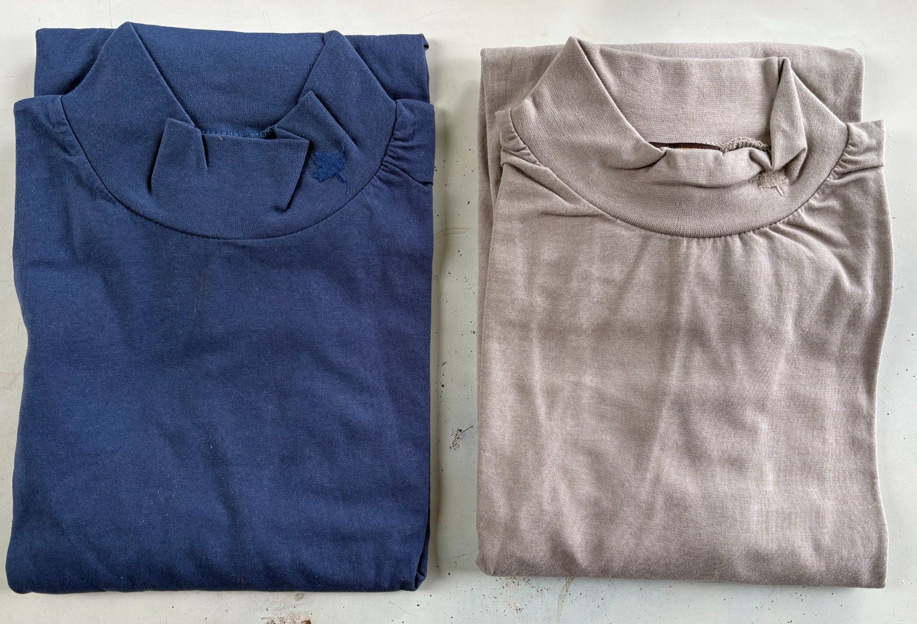 Maglioni & Felpe: 2 X STEHKRAGEN-PULLOVER NEU & ORIGINALVERPACKT XL – Nuovo e nell'imballaggio originale da Ostermundigen venduto da wini63