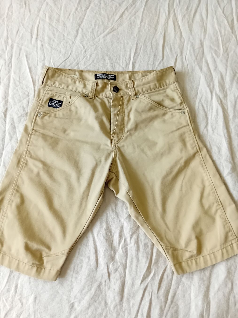 Jack & Jones Pantaloni: Jack & Jones CORE Loose Fit Shorts - Größe 32 – Usato da Romanshorn venduto da milenva