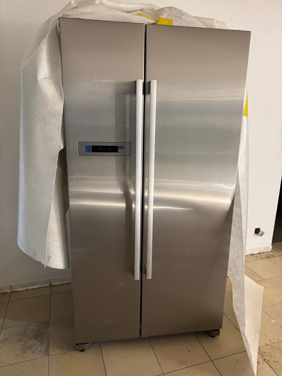 Bosch Frigoriferi: Bosch Kühlschrank KAN90VI30 – Usato da Dulliken venduto da s.p.q.r