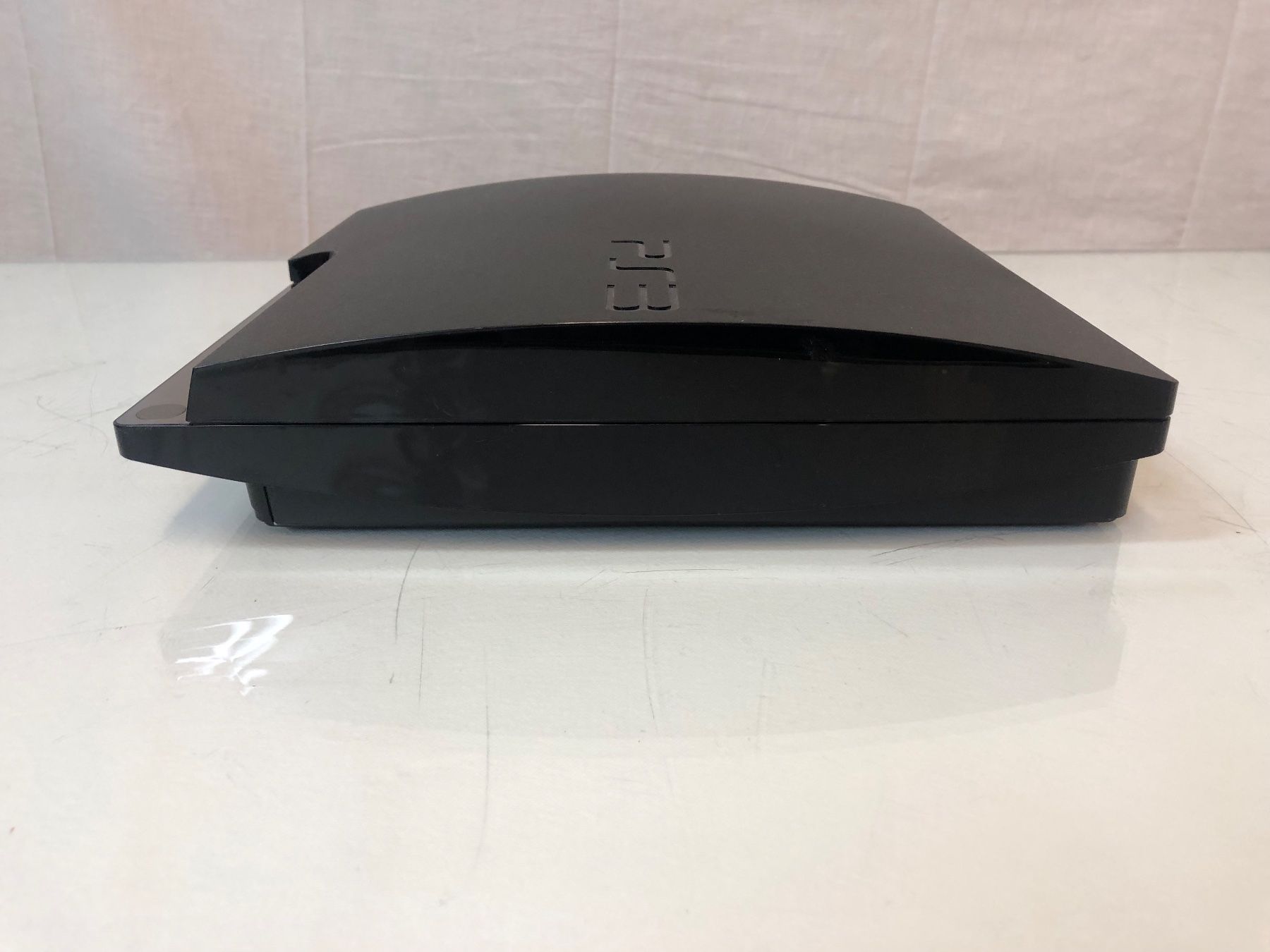 Sony Consoles: SONY Playstation 3 - Model CECH-2504A – D'occasion à Brunnen par Allerwaren 3