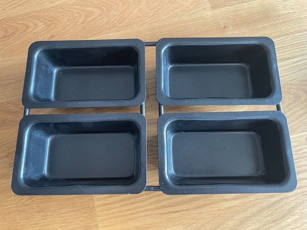 Backformen: 2 vierer Set Mini - Cakeformen – Gebraucht aus Winterthur von delfin1314 1