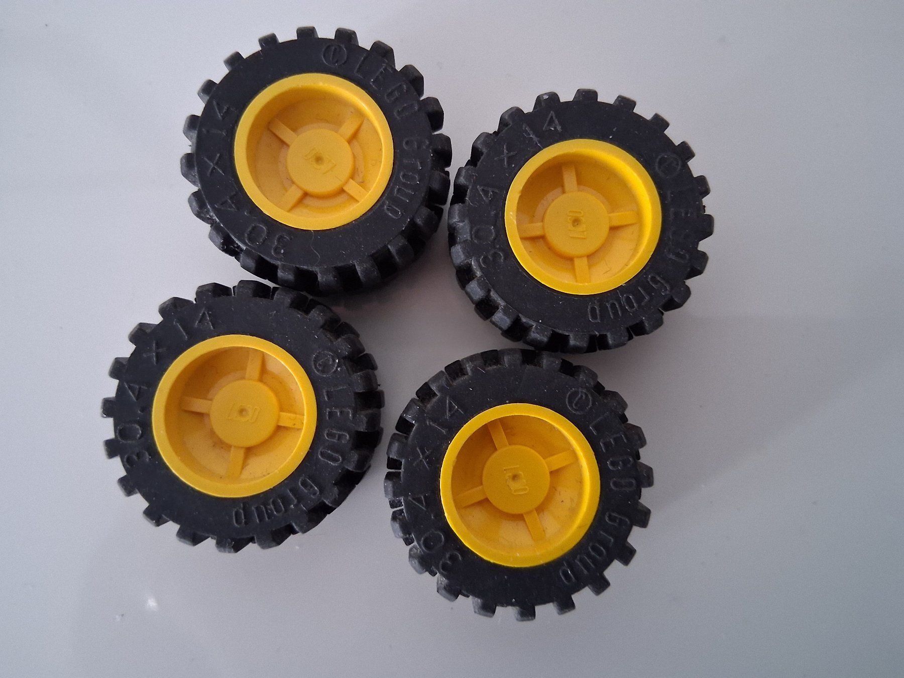 Lego Giocattoli: LEGO® Technic Räder – Usato da Thörigen venduto da Beni511