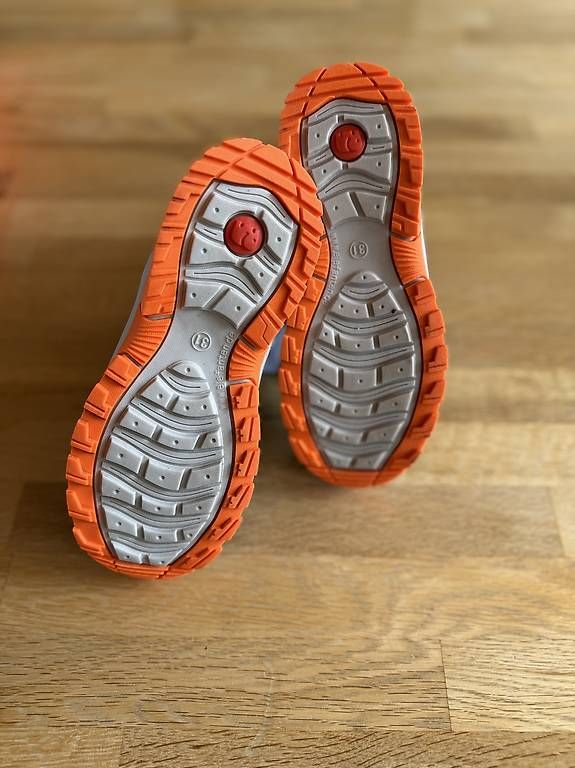 Scarpe per ragazzi: Neue Elefanten Winterschuhe Grösse 31 – Nuovo e nell'imballaggio originale da Hersiwil venduto da Sheila1986 2