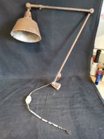 Alte Werkstattlampe, Vintage Werkstattlampe, Tischlampe