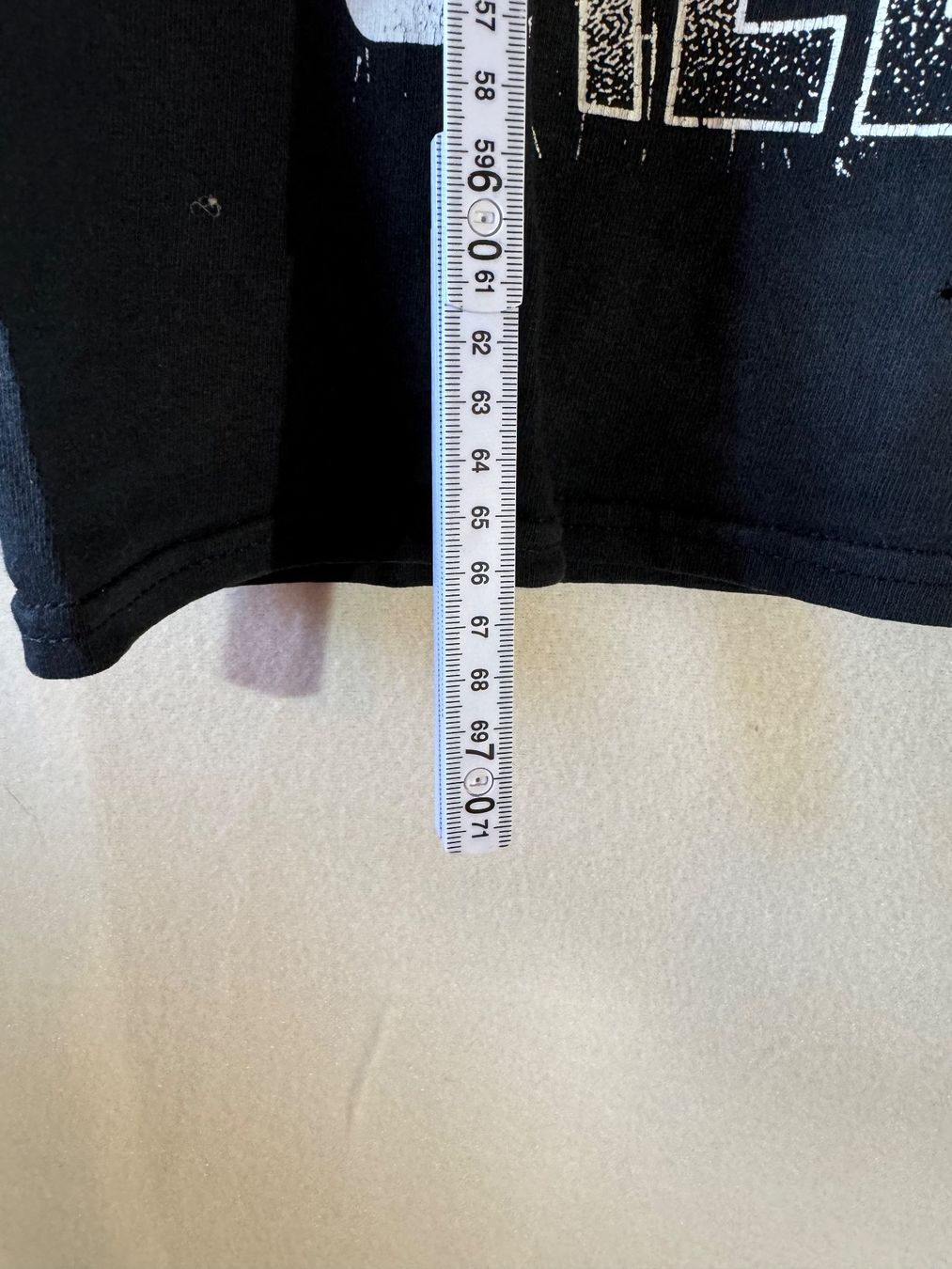 T-shirt: Schwarzes T-Shirt Gr. S – Usato da Grosswangen venduto da SALE_SALE_SALE 2