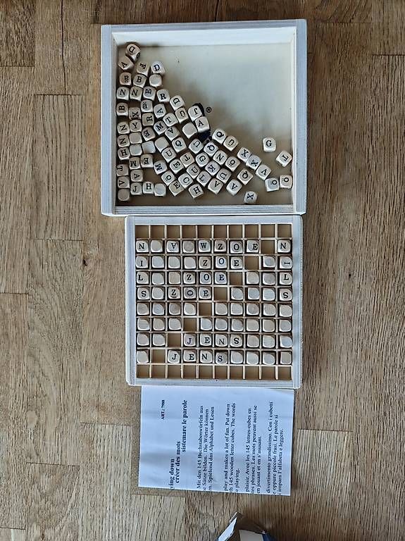 Giochi: Holzsteckspiel / Brettspiel – Usato da Grenchen venduto da Nils- 1