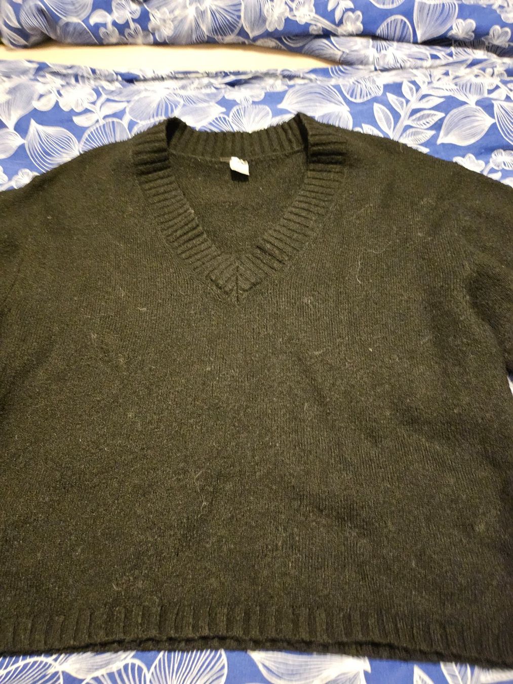 H&M Pullover & Sweatshirts: Pullover gr S H&M – Gebraucht aus Dietikon von Eleda 1