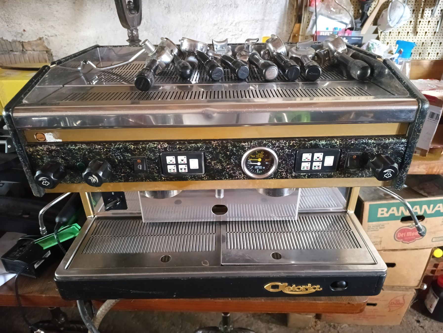 Macchine per caffè & Macchine per espresso: Machine professionnelle Astoria – Usato da St imier venduto da Rieju23