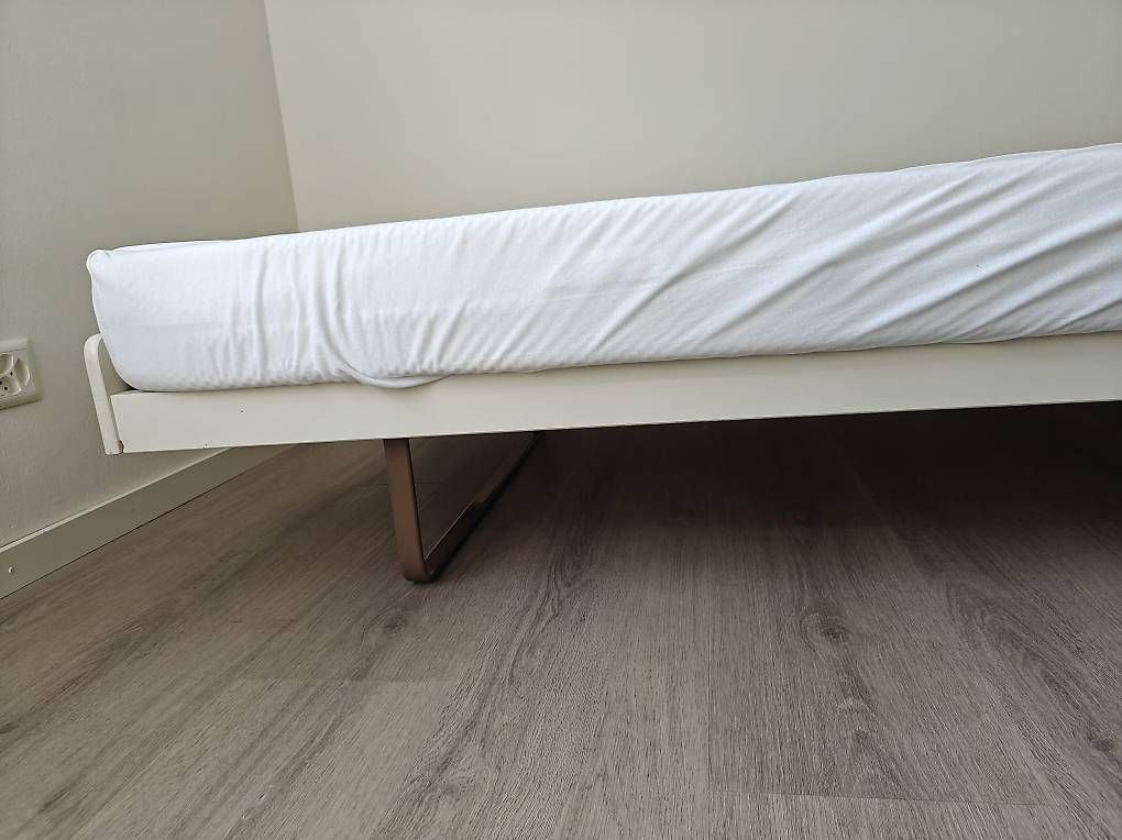 Letti: Bett 90cm gratis mit Matratze – Usato da Grüt (Gossau ZH) venduto da kuehlschrank78 3