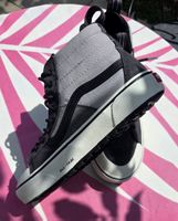 Baskets Vans Sk8-Hi MTE Waterproof – Grises et Noires –40