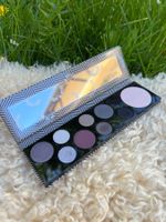MAC Eyeshadow Palette Basic Bitch