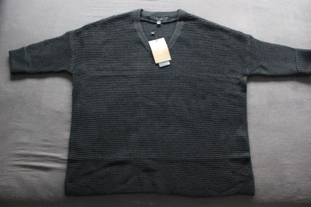3/4 Arm Pullover in Grösse S ungetragen neu mit Etikett