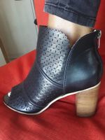 NEUER  cooler  Primadonna - Schuh  Grösse 40