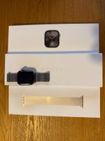 Apple Watch series 10 42mm with additional bracelet
