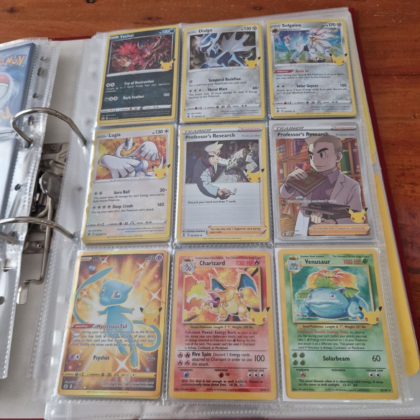 Pokémon Carte collezionabili: Pokémon Celebrations Masterset EN – Nuovo (secondo la descrizione) da Thayngen venduto da Misanthrop01