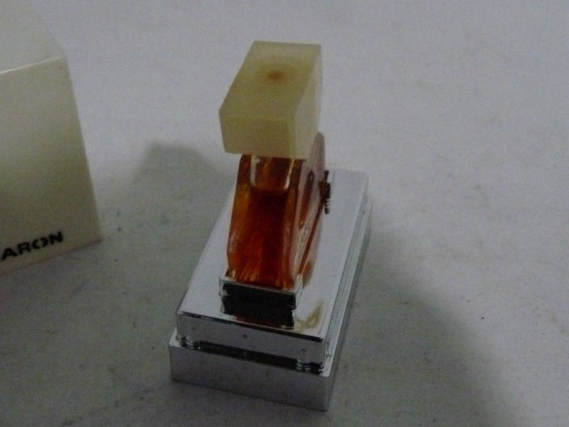 Flacons: Miniature parfum Infini CARON – Gebraucht aus Vandoeuvres von Dom-Tom 1