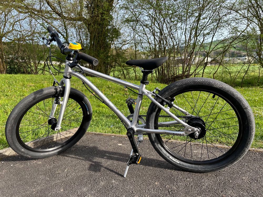Kinderfahrrad EARLY RIDER 20 Zoll mit Gangschaltung & Riemen Kaufen auf Ricardo