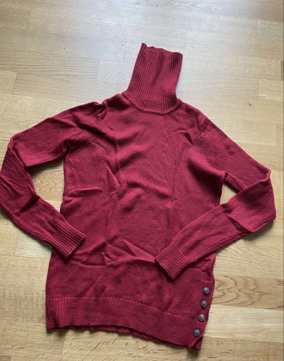 Pulls & Sweat-shirts: PULLOVER GRÖSSE M – D'occasion à Dübendorf par ali_g7p8