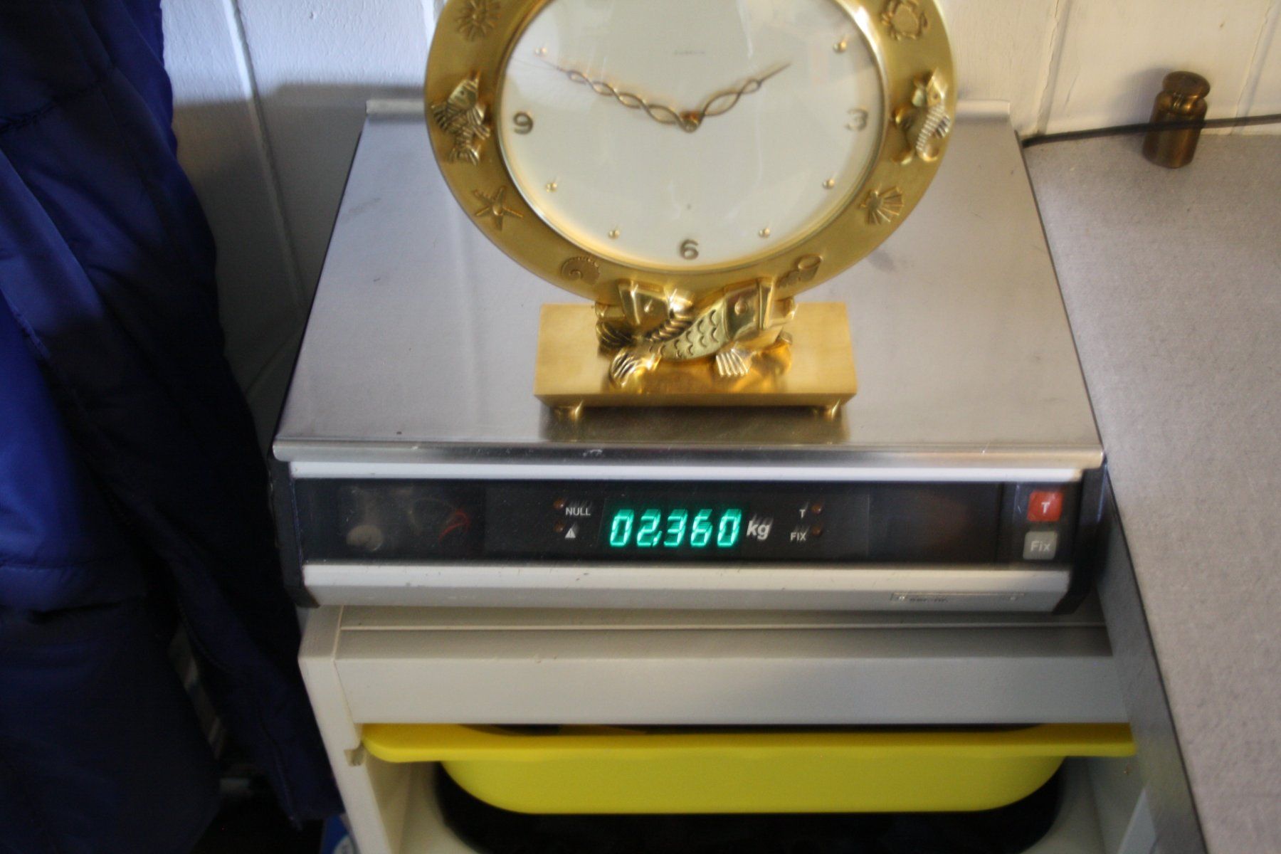 Gübelin Orologi da terra & Orologi da parete: GÜBELIN TISCHUHR 8 TAGE VON 1954 ODER FRÜHER – Usato da Wauwil venduto da Pneuedy 9