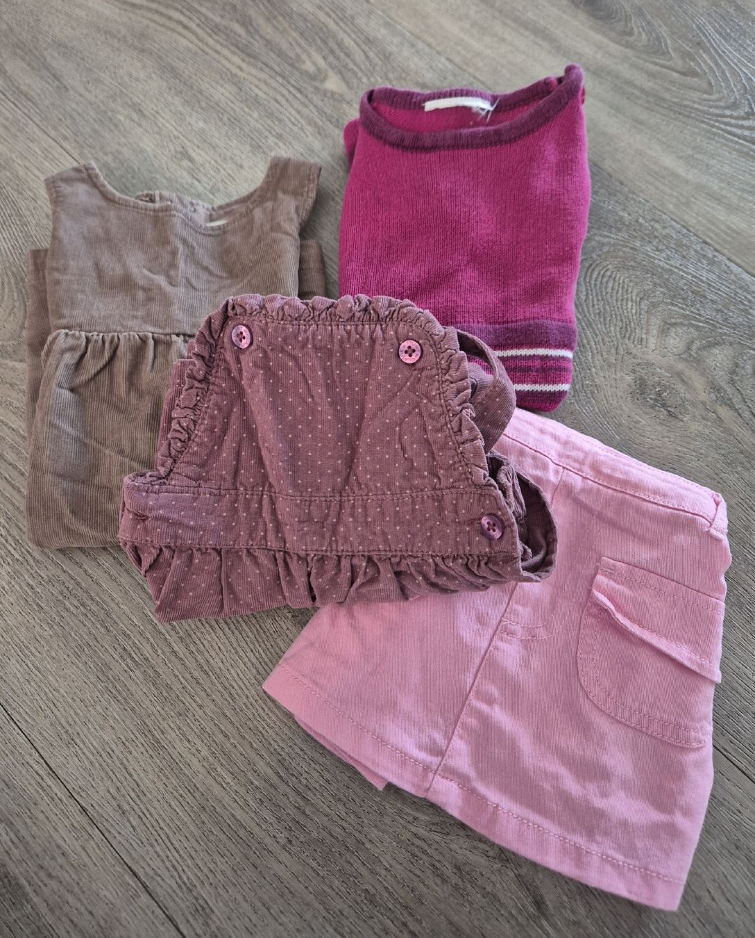Kleiderpakete & -sets: süsse Kleider Grösse 74 – Gebraucht aus Ellighausen von Luna_dk 9