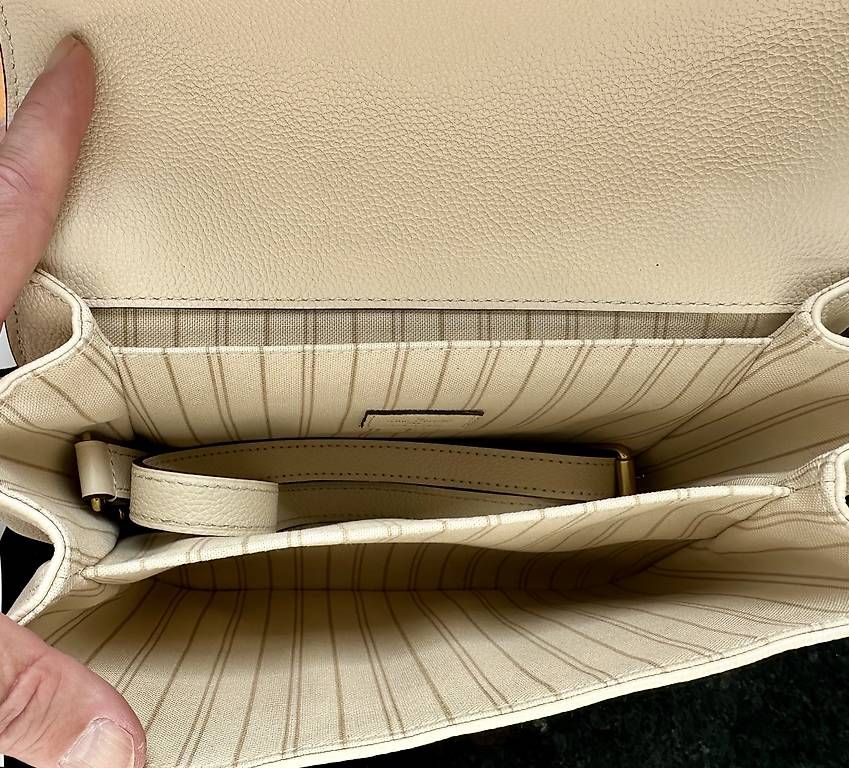 Sacs femmes: Borsa Louis Vuitton originale mai usata  – D'occasion à Ascona par Glen1 2