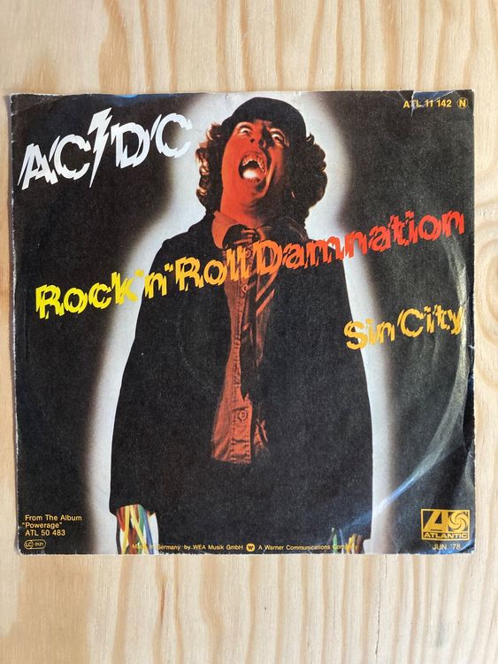 2x Singles AC/DC (Gebraucht) in Dotzigen für CHF 21 – mit Lieferung auf ...