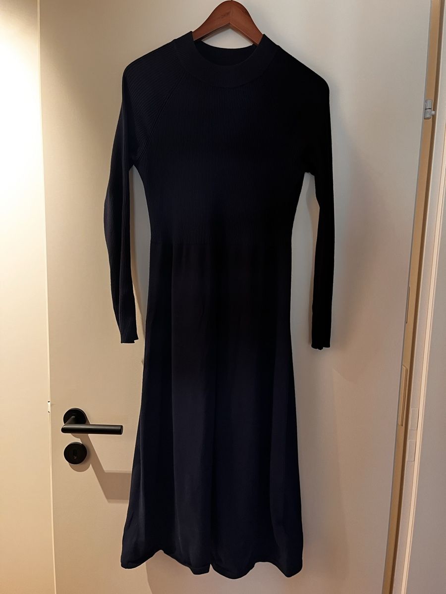 Kleider: Strickkleid Reken Maar Gr.M – Gebraucht aus Illnau von Anook05