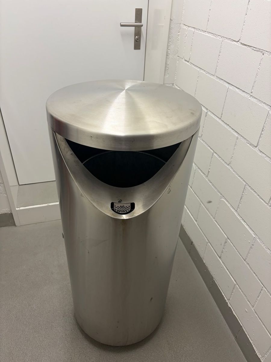Altro per la casa: Round stainless steel bin  – Usato da Niederglatt ZH venduto da bil_r6gf