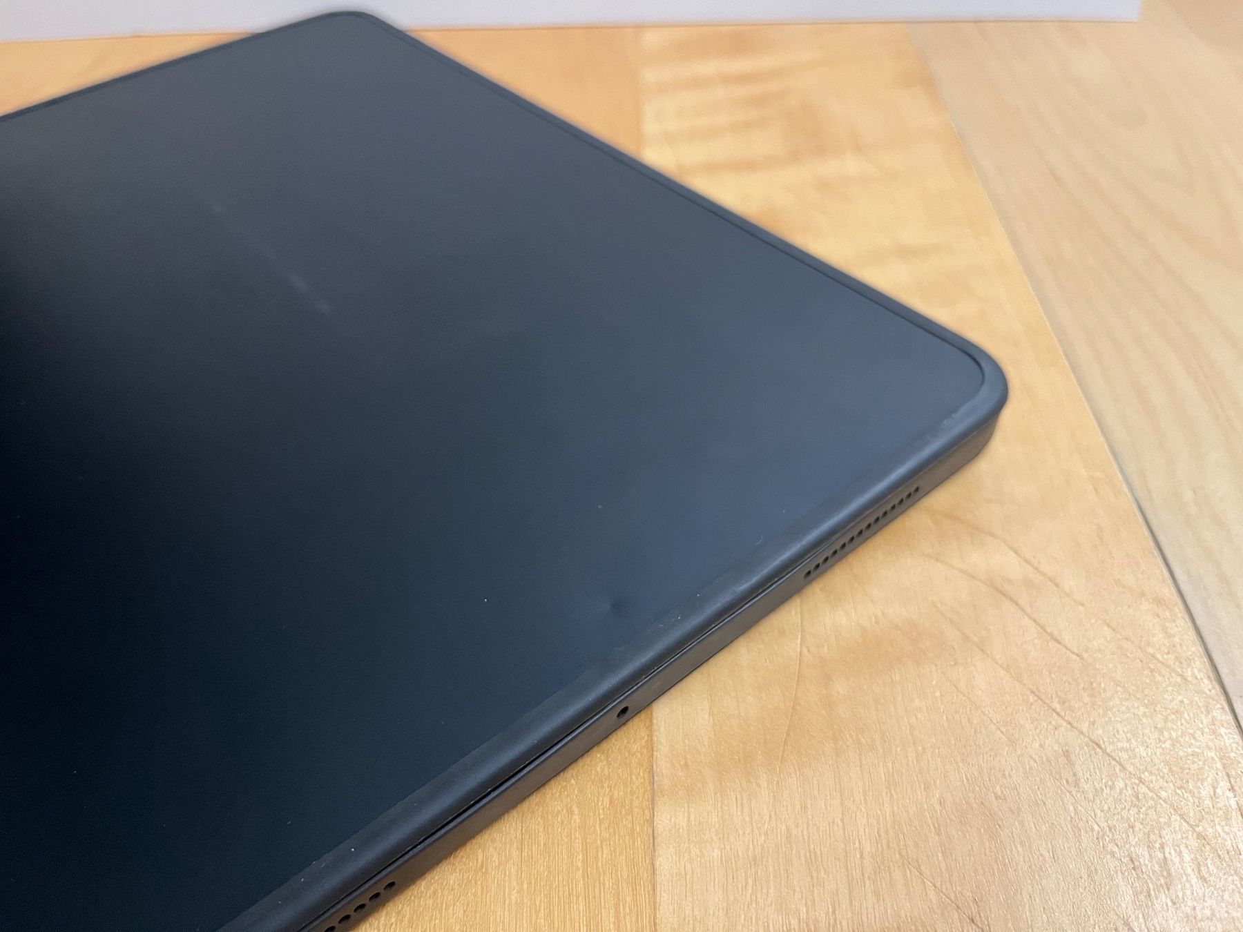 Covers & Borse: Étui clavier Combo Touch Logitech (CH, iPad Pro 13 (M4)) – Usato da Confignon venduto da Loriskumo 4