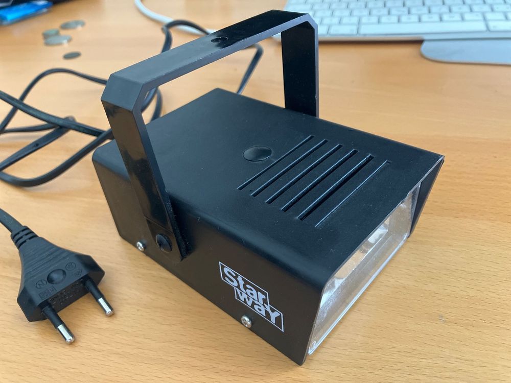 Stroboskop, fast nie gebraucht Kaufen auf Ricardo