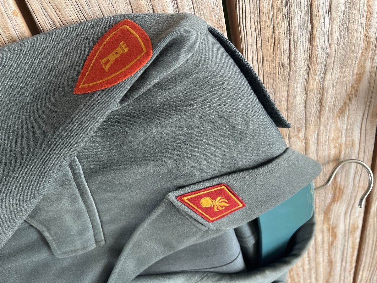 Schweizer Armee Uniformen: Militär tenu – Gebraucht aus Ermatingen von Scavini-s 3