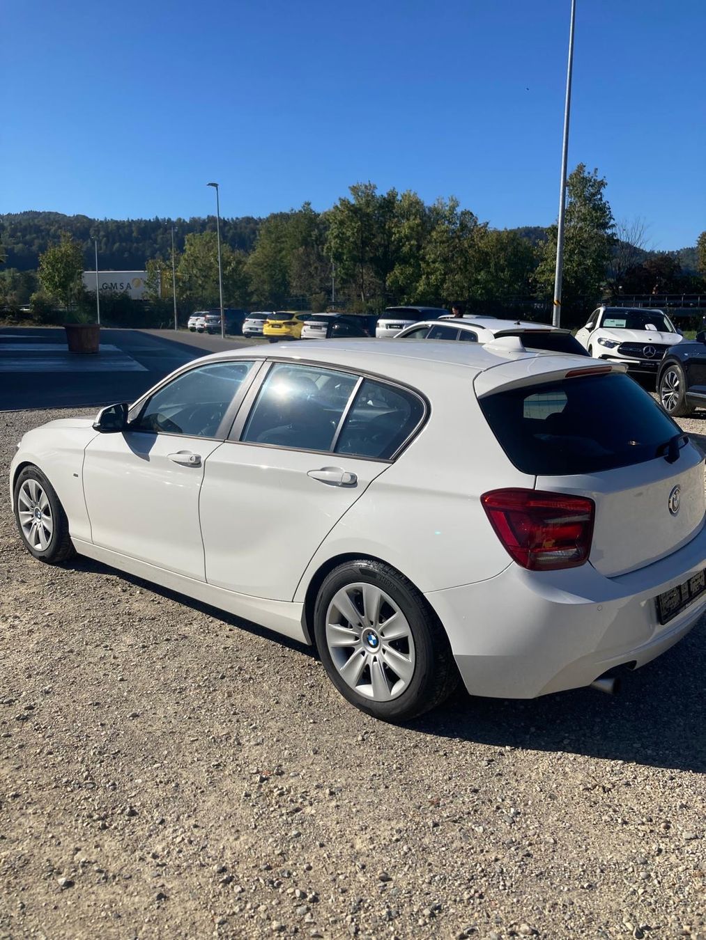 BMW Automobili: BMW 116i mit Hagelschaden – Usato da Neftenbach venduto da DuenkiNefti 2