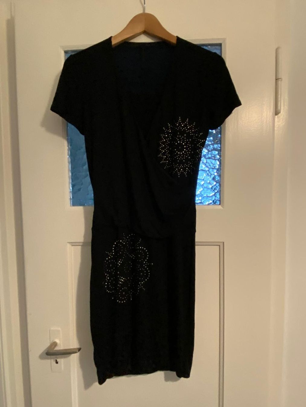 Desigual Vestiti: Desigual Kleid schwarz Gr. S – Usato da Liestal venduto da Nizli