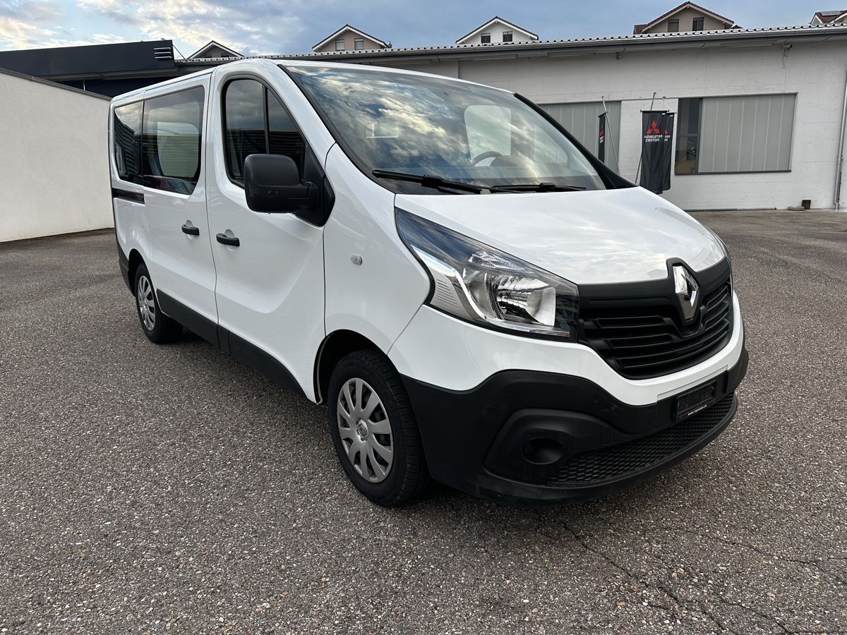Renault Autos: Renault Trafic dCi120 / MFK 08.2026 – Gebraucht aus Luzern von Swiss-Garage